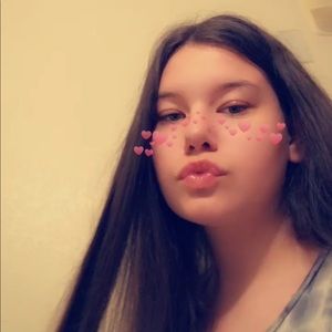 Meet your Posher, Roxi